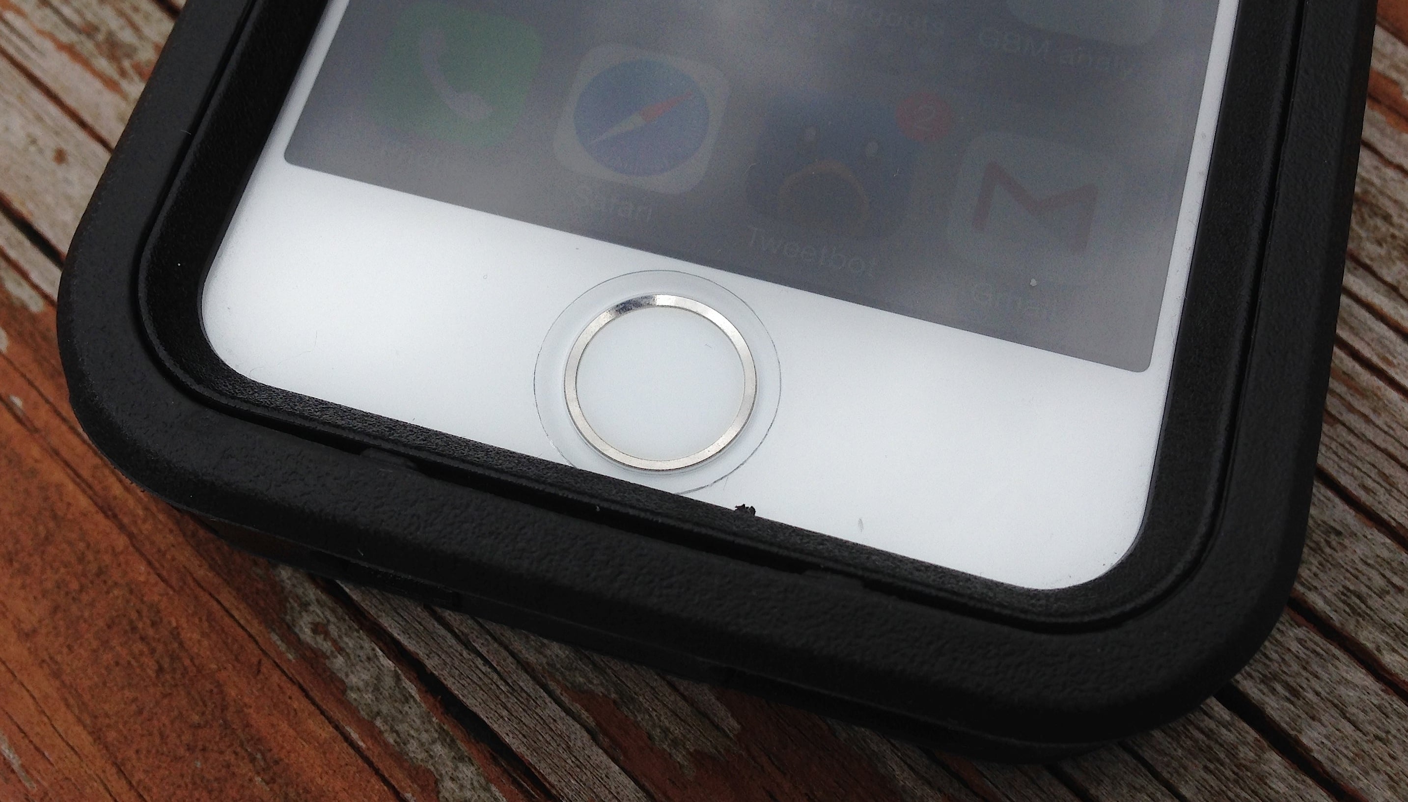 iphone 5 otterbox clip