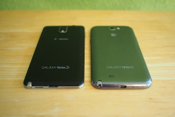 Note 3 (left) v. Note 2 (right)