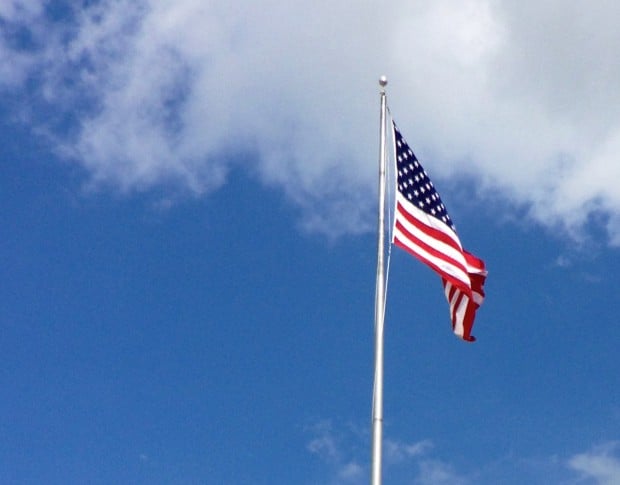 Get 15% military discount for active duty, reserves and veterans from most wireless carriers and from Apple.