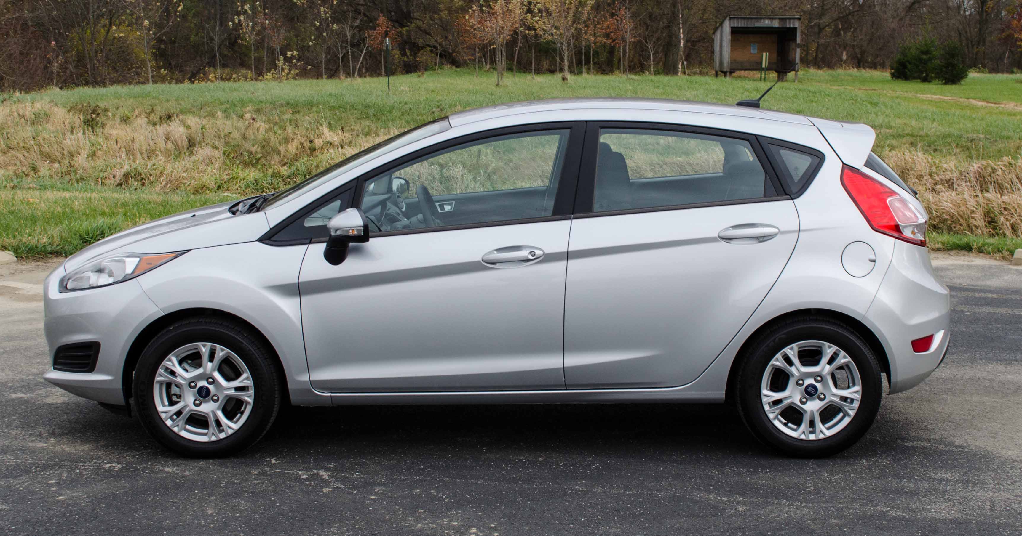 2014 Ford Fiesta SE Delivers More Than Just the Basics

