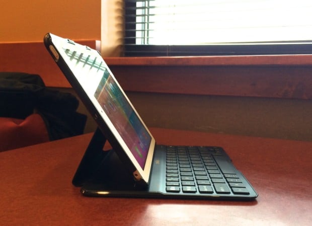 Belkin CODE Ultimate iPad Air Keyboard Case Review -  7