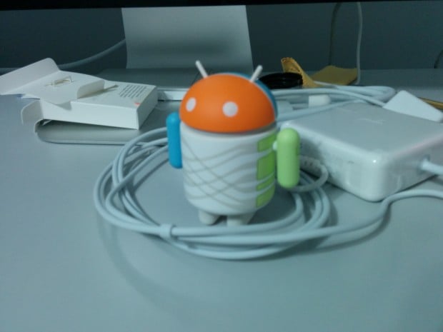 Nexus 5 Android 4.4 photos - 4