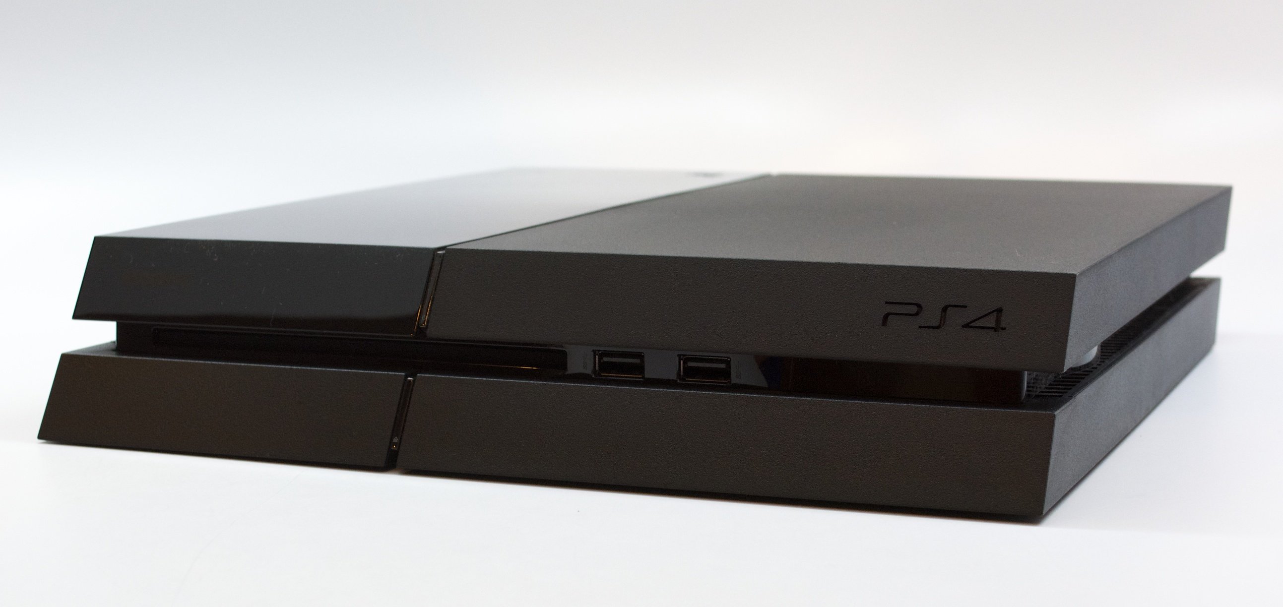 The PS4 is enough to tempt an Xbox 360 and Xbox One owner with a fast OS and focus on gaming that gets me playing fast.