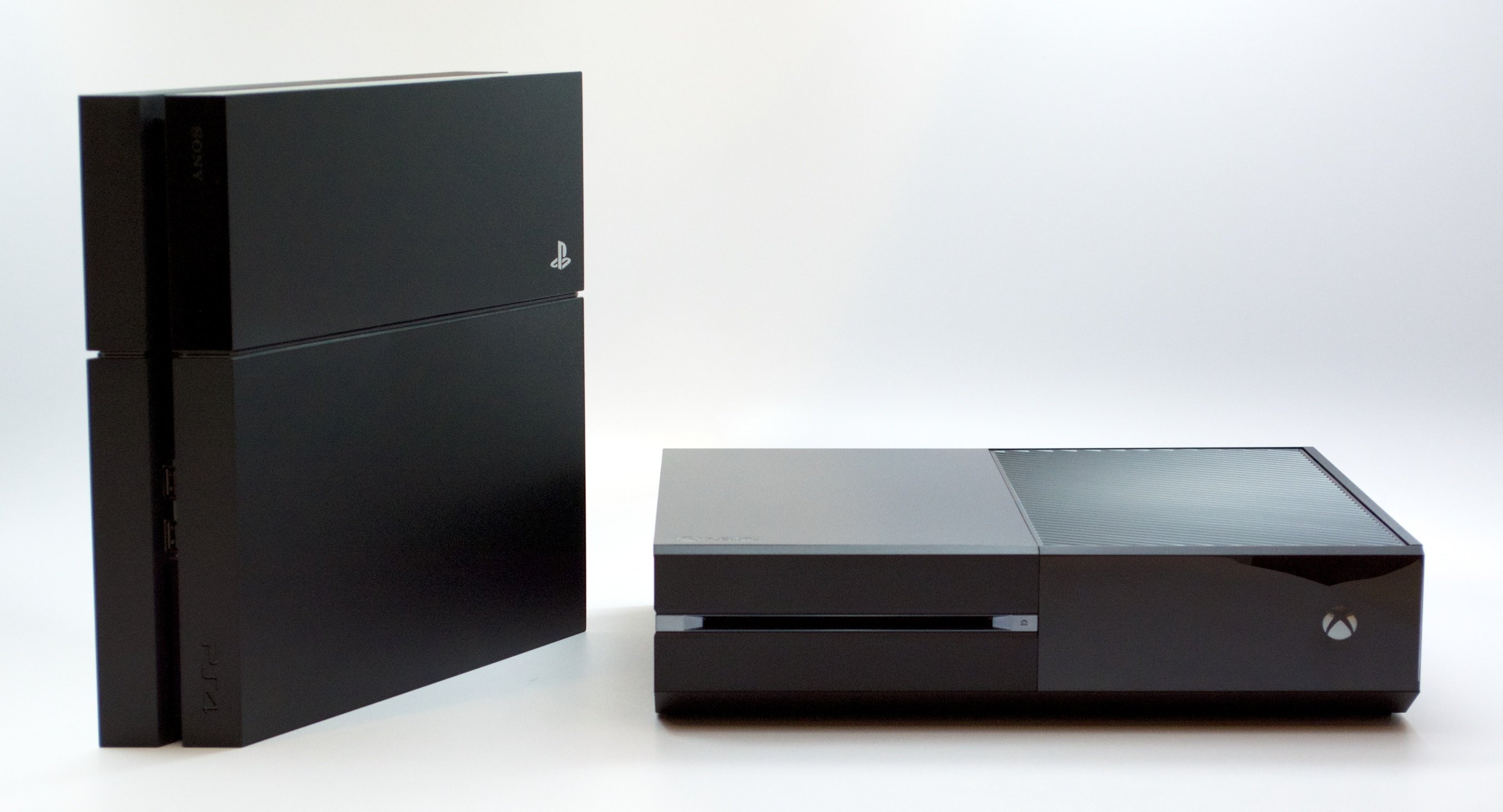 PS4 vs Xbox one performance is tough to pick a winner in real world use right now.