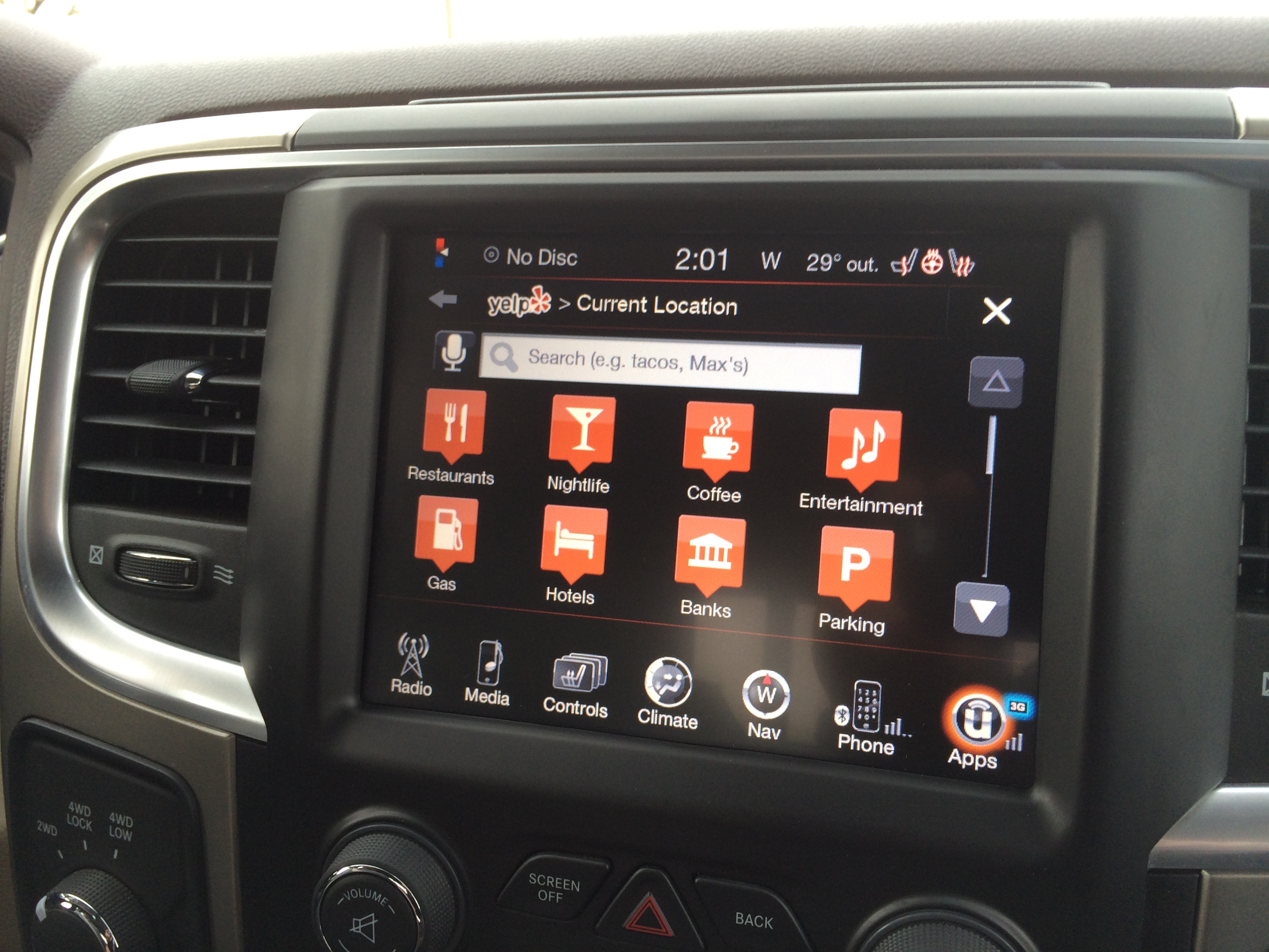 Yelp Keeps Chrysler's Uconnect in-Car Maps Up to Date (Video)