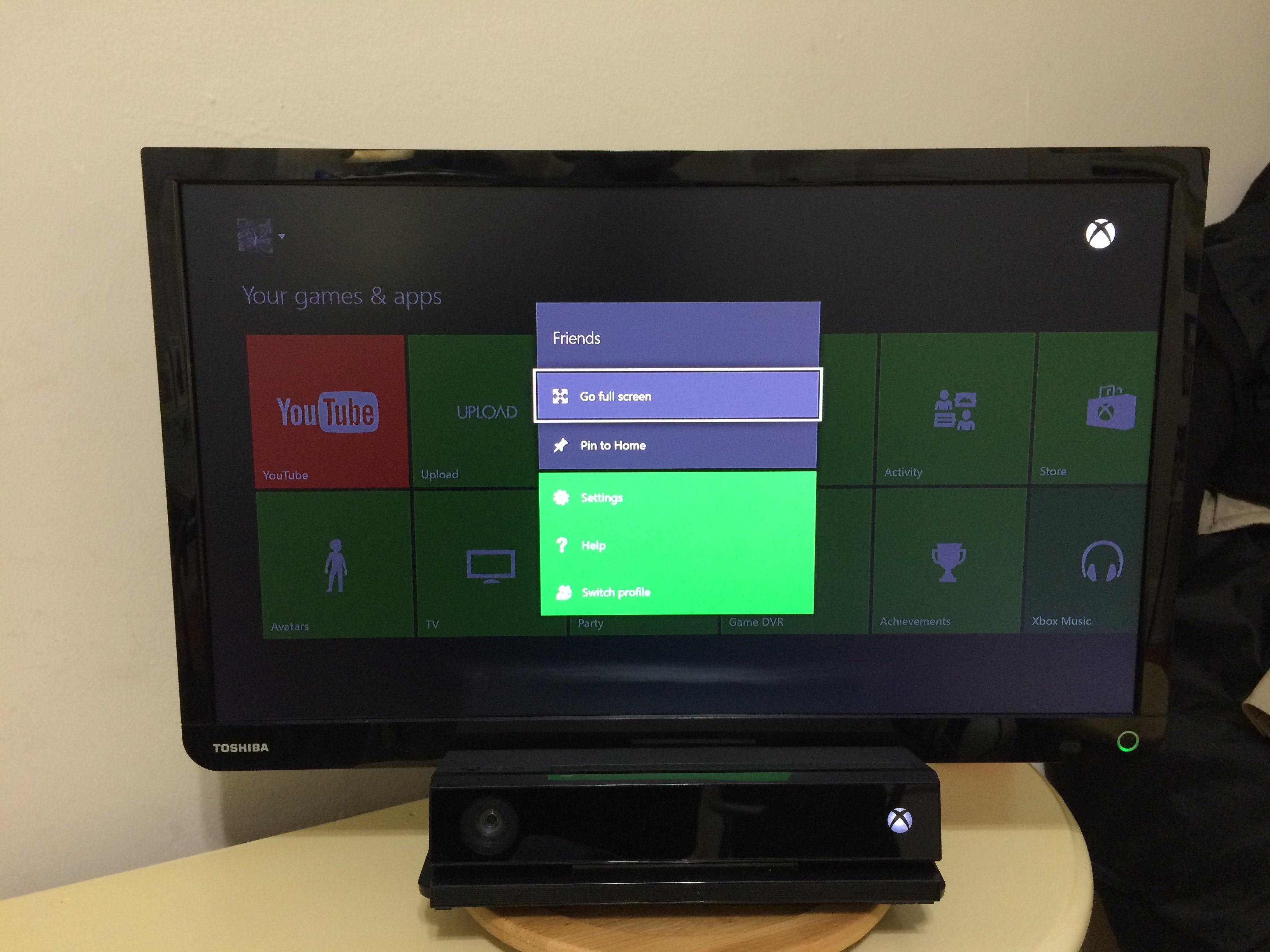 How to Customize the Xbox One Interface