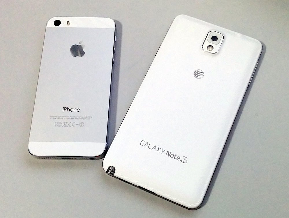 The iPhone 5s design is much nicer than the Galaxy Note 3.