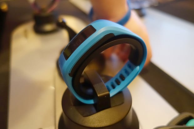 garmin fitbit vivofit 3