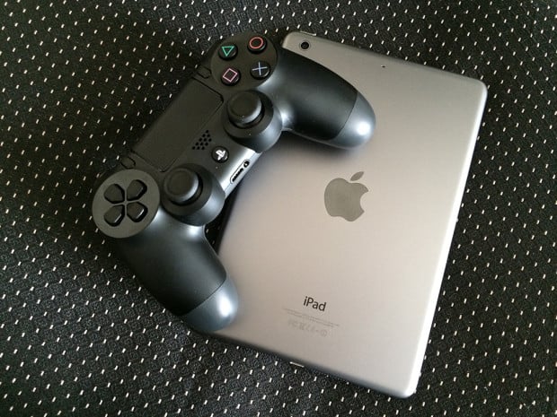 iPad gaming using a PlayStation controller