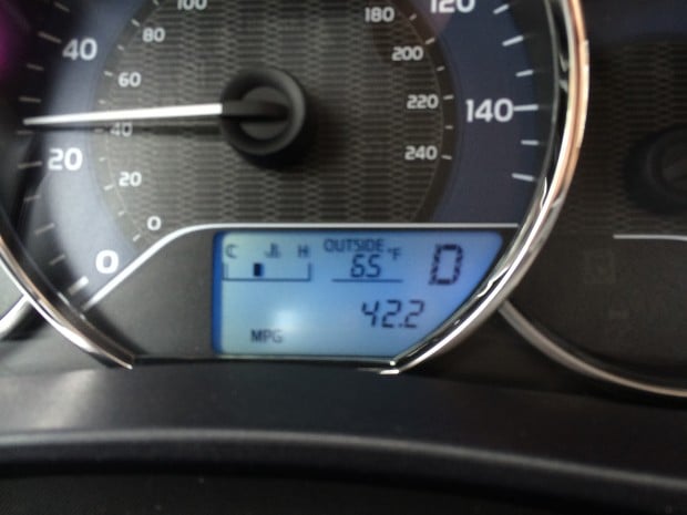 toyota corolla fuel economy
