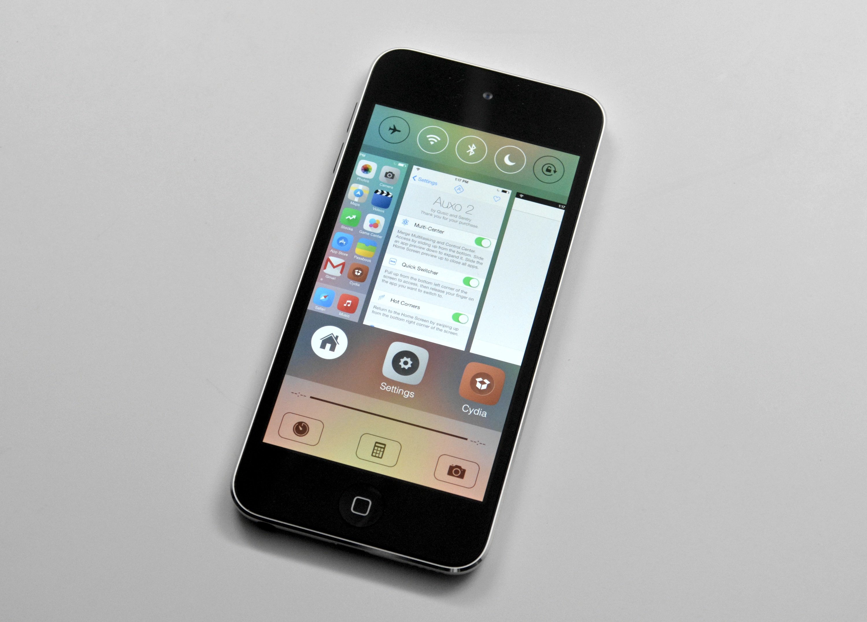 Check out why the Auxo 2 iOS 7 Cydia tweak is worth buying.
