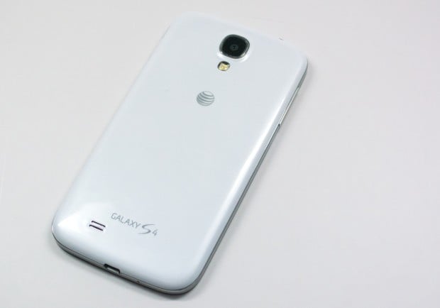 The Galaxy S4 uses a glossy polycarbonate plastic. 
