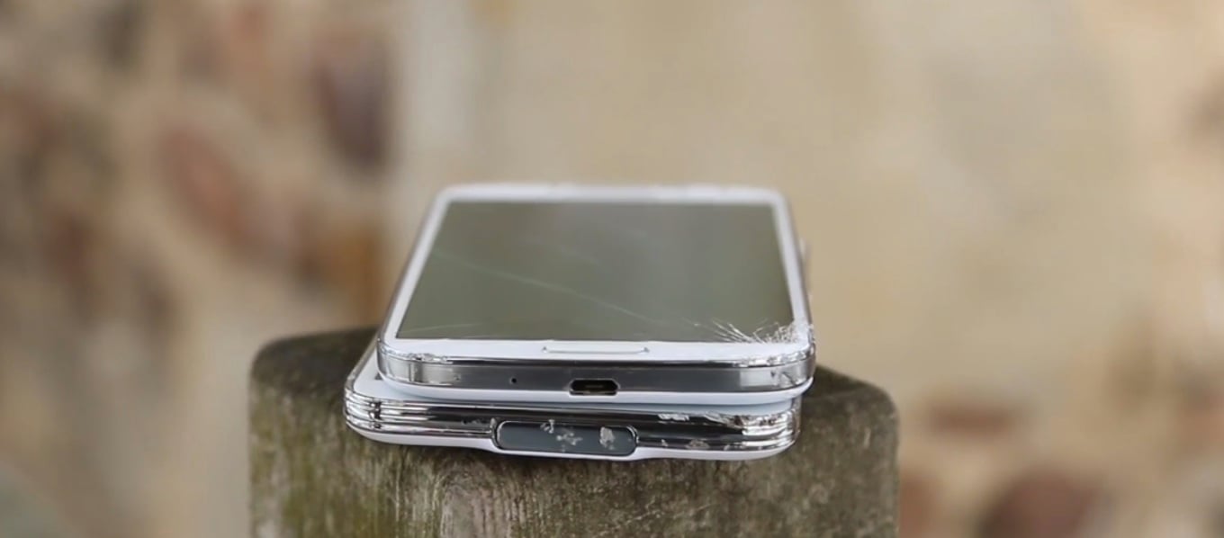 See how the Galaxy S5 vs Galaxy S4 durability tests turn out.