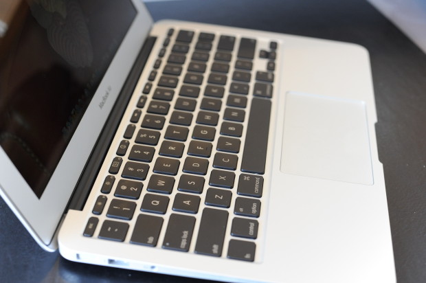 There are rumors of a brand new MacBook Air Retina with a new design for later this year. 