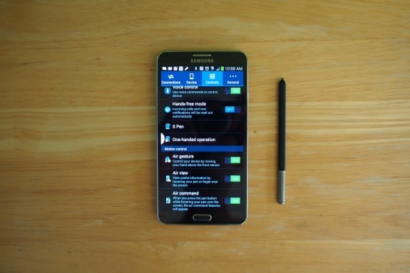 The Galaxy Note 3 and Galaxy Note 2 both come with an S Pen stylus.
