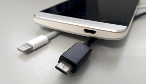 This new cable could end the flip it over frustration Android users experience daily.
