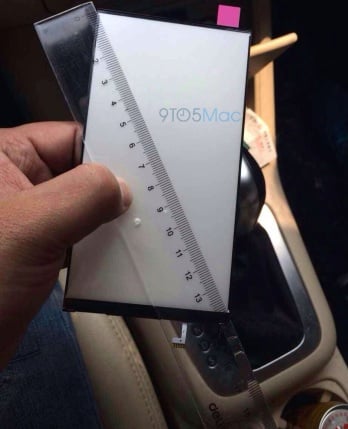 An alleged iPhone 6 screen for the 5.5-inch model.