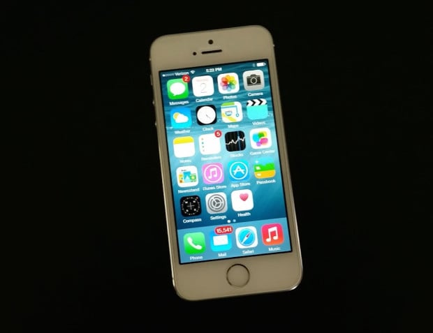 iOS 8 wallpaper