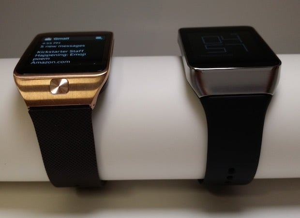 samsun gear watches same size
