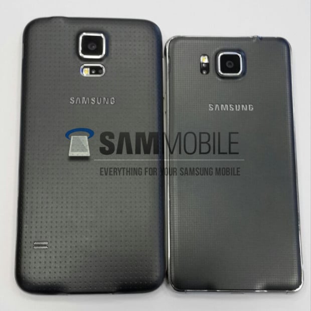 Galaxy S5 (left) vs Galaxy Alpha (right)
