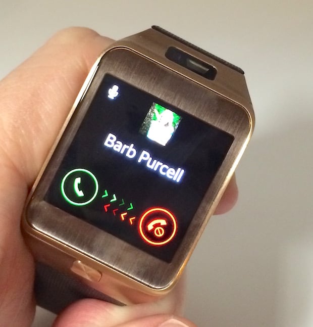 gear 2 works as bluetooth speakerphone