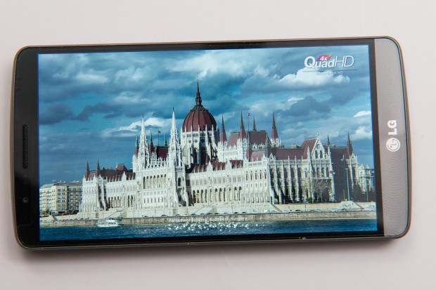 The LG G3 has a stunning 5.5-inch 2k Display