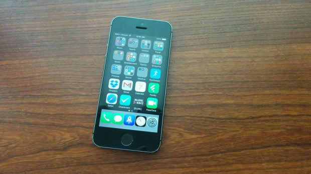 iOS 7.1.2 on iPhone 5s
