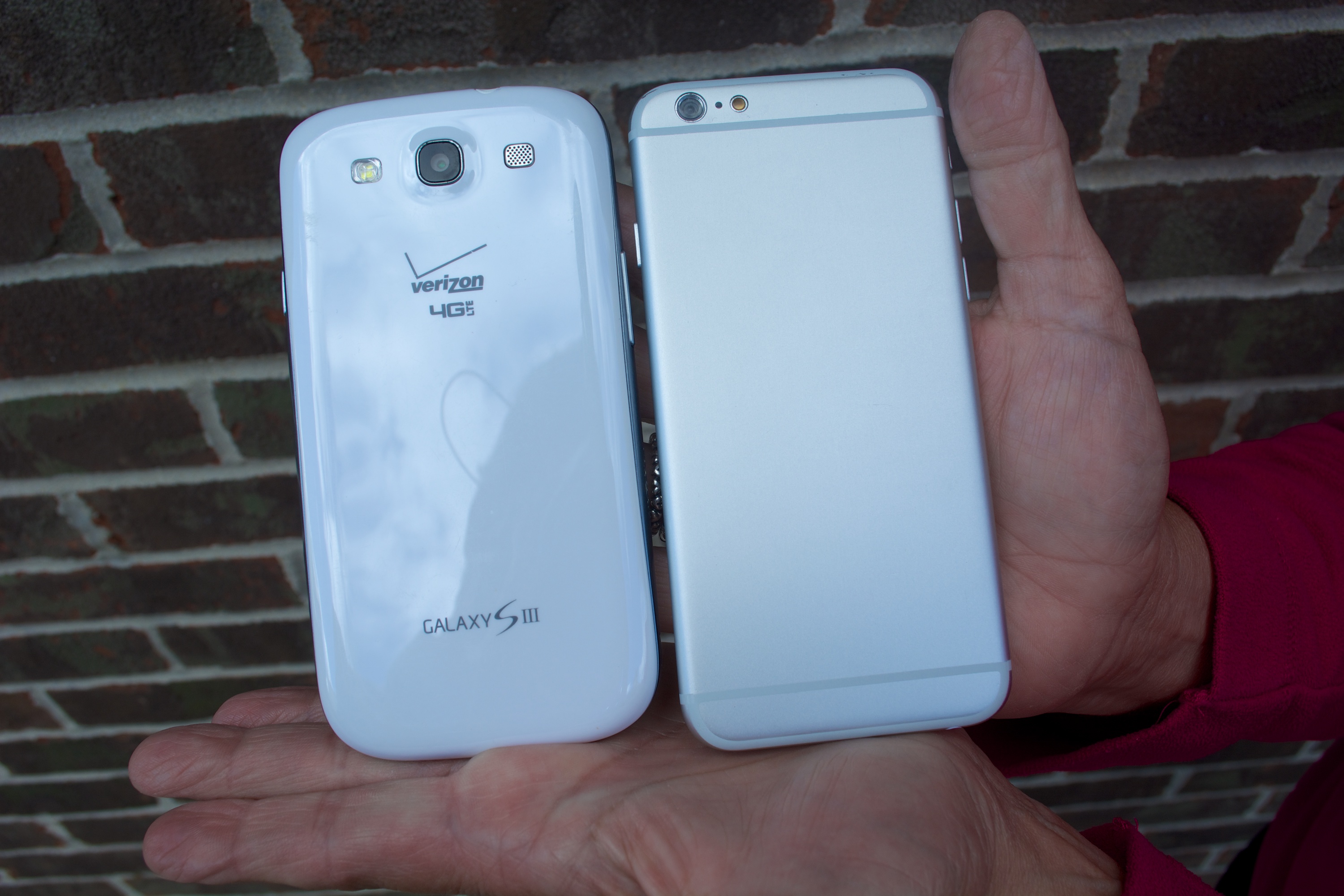 Read on to see how these two devices stack up in our iPhone 6 vs Galaxy S3 comparison.