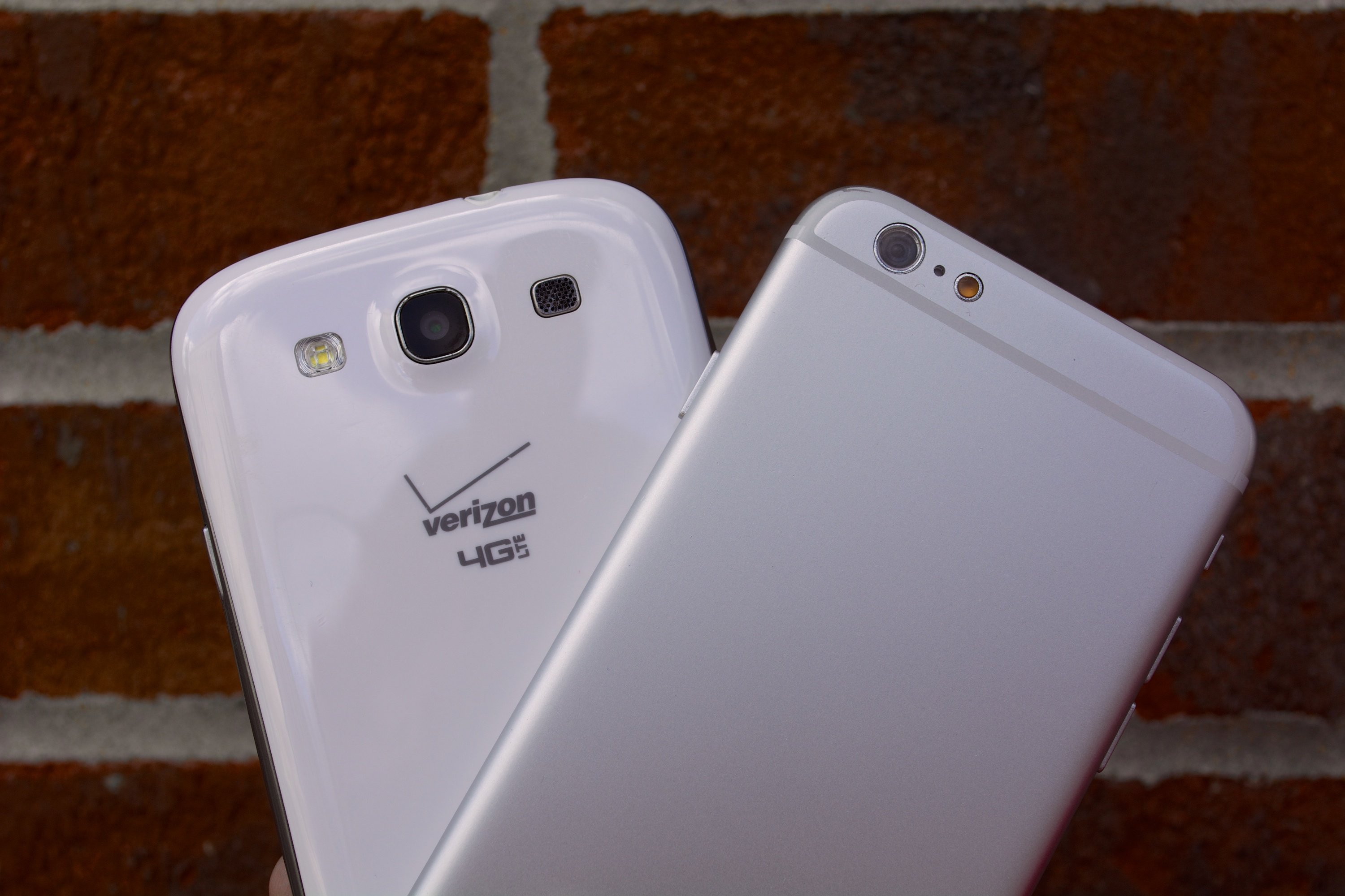 Even if both phones offer an 8MP camera, expect vastly better photos on the iPhone 6.