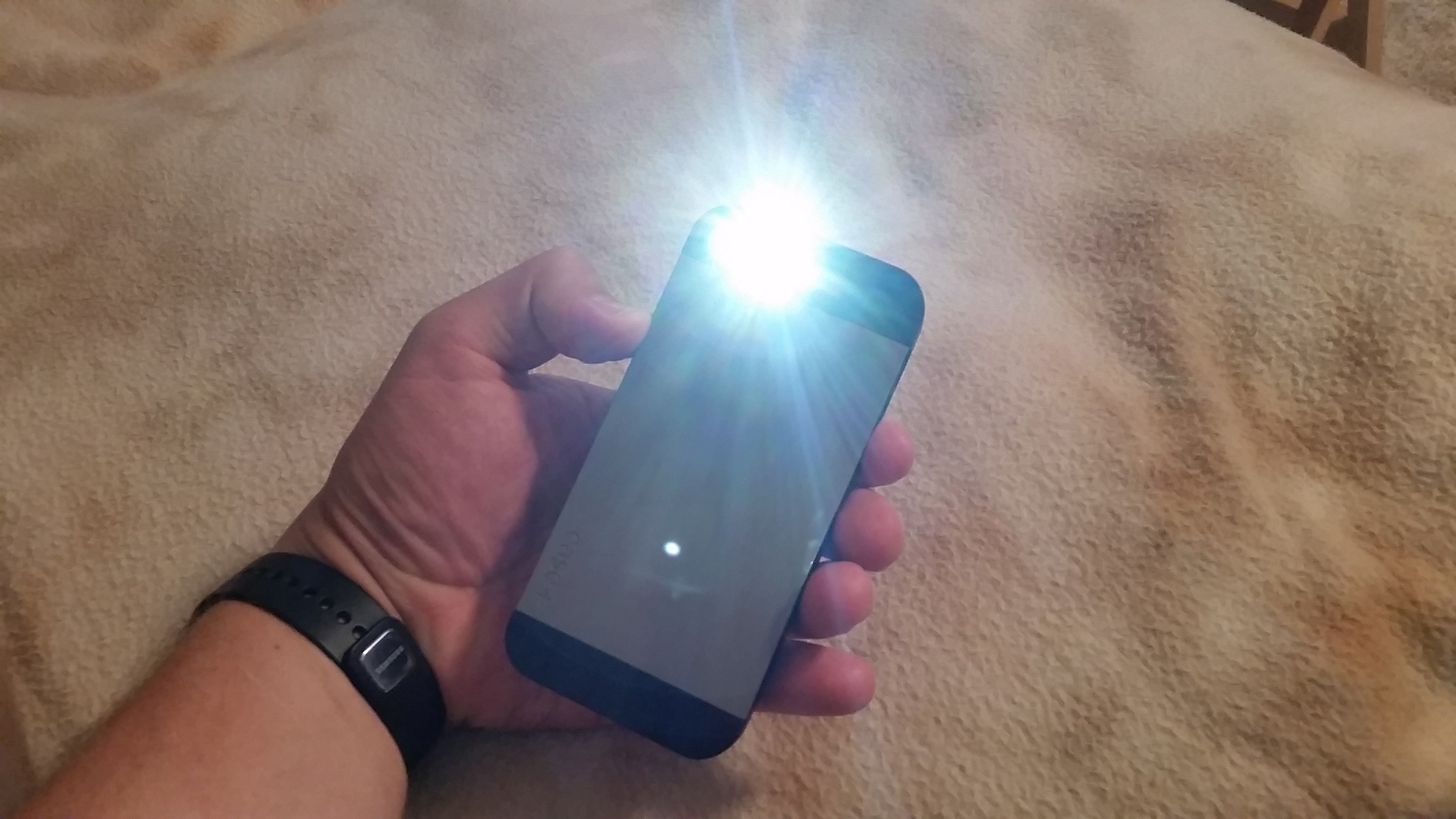 Learn how to use the iPhone flashlight.