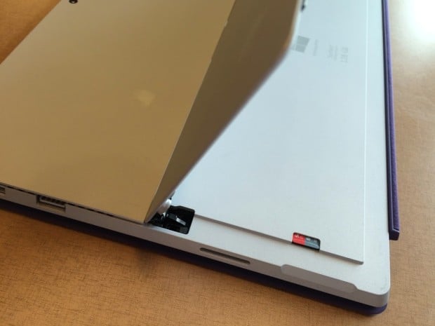 micro sd card slot on surface pro 3