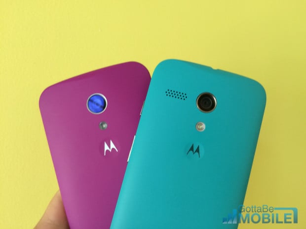 Moto G (2014) left vs Moto G on the right