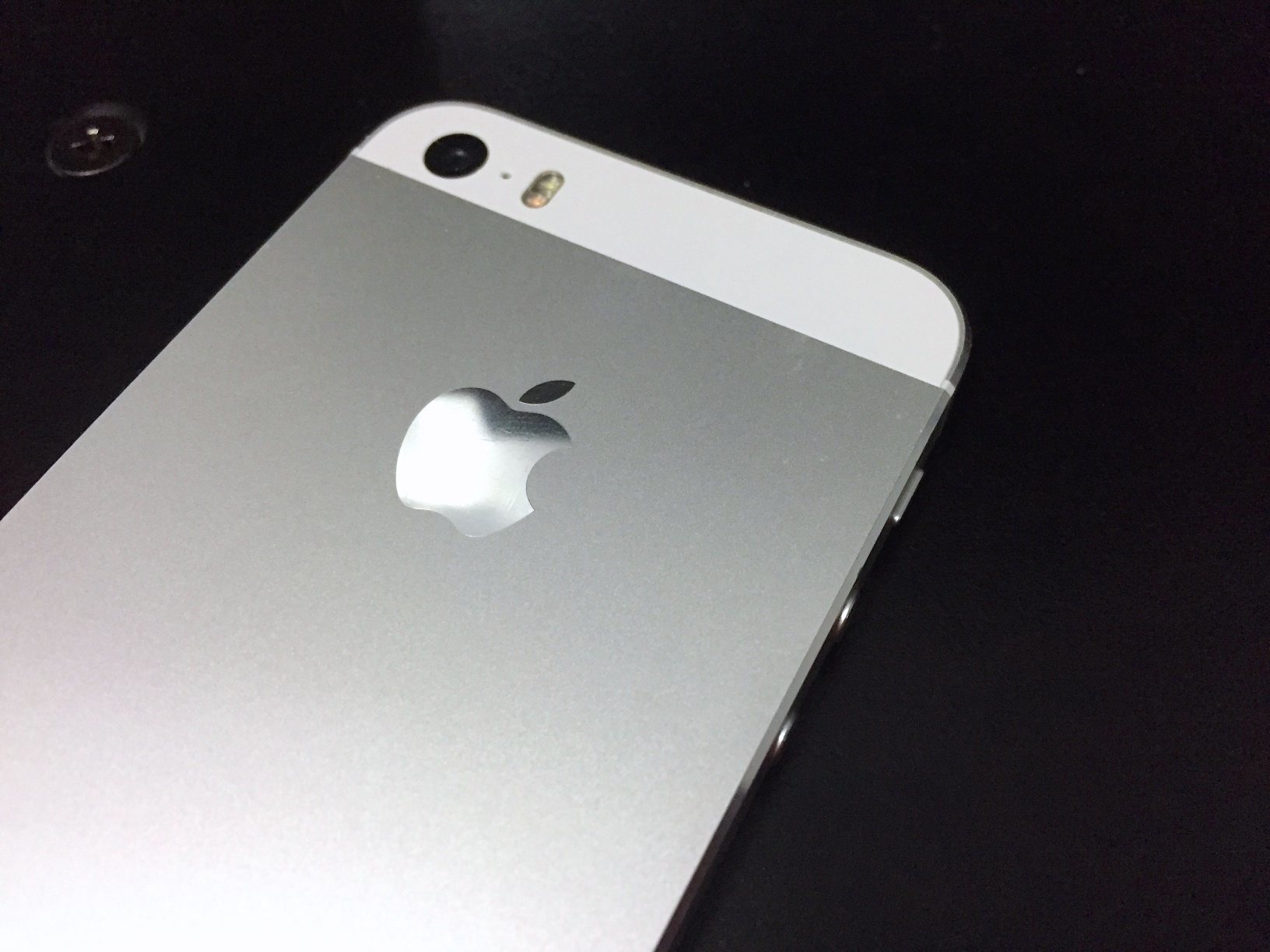 Here's a closer look at iOS 8.0.2 performance on the iPhone 5s.