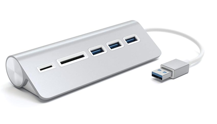 Agregue un concentrador USB 3.0 a su Mac para acceder fácilmente a los puertos y lectores de tarjetas que necesita. 