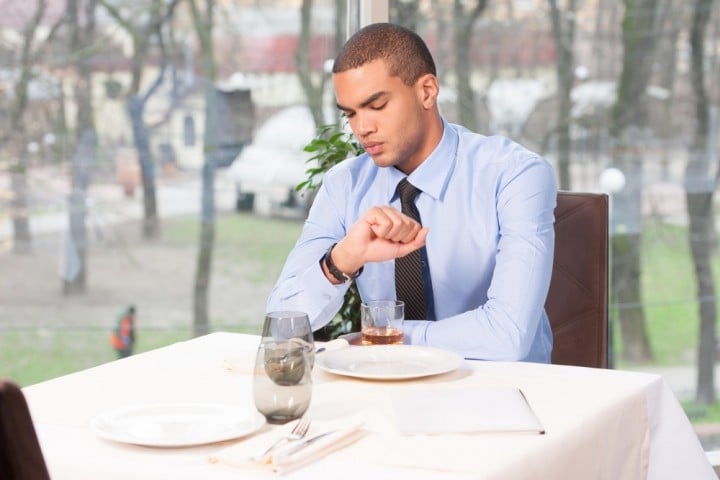 Learn how to use the Apple Watch on a date, and what you need to avoid.
