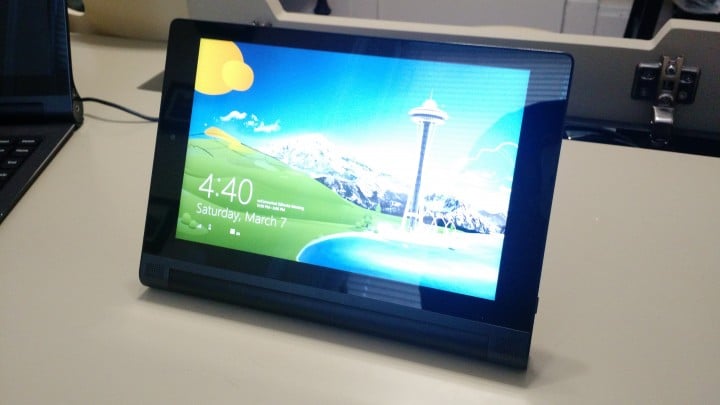 Yoga tablet 2 with Windows 8-inch (1)