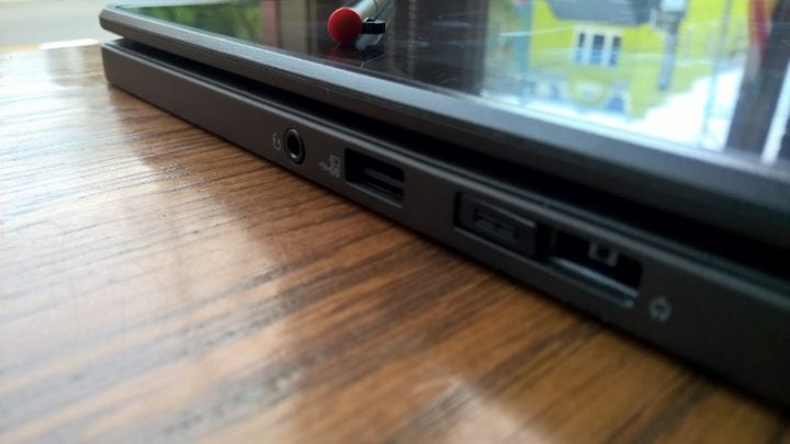 Lenovo ThinkPad Yoga 12 2015(15)