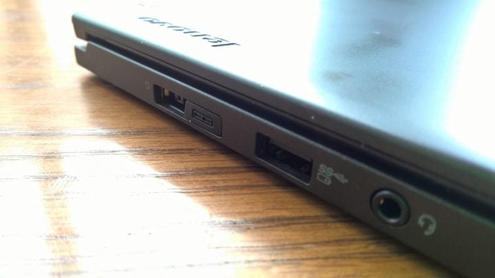 Lenovo ThinkPad Yoga 12 2015(2)