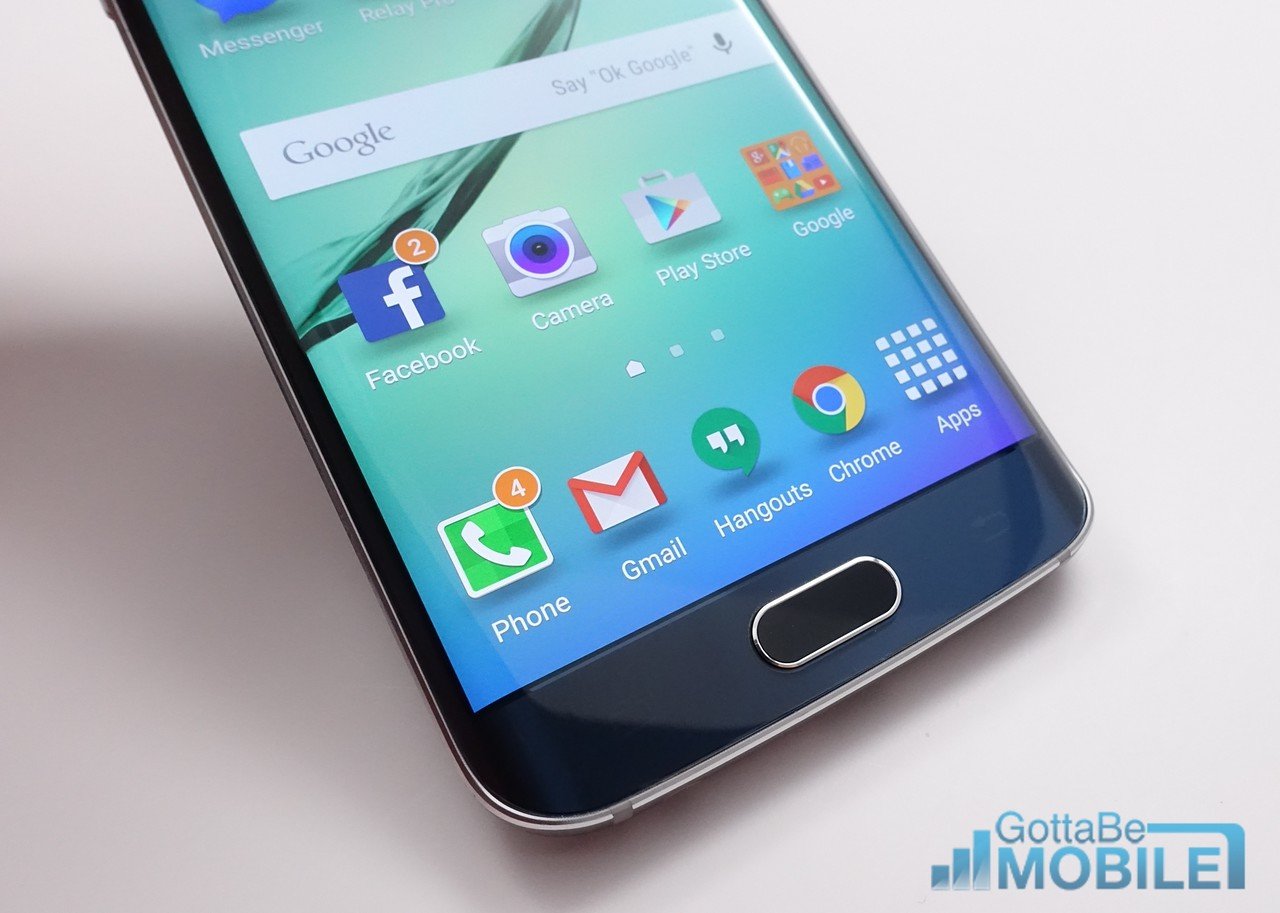 In addition to new software there is an improved fingerprint sensor to unlock the Galaxy S6 Edge.
