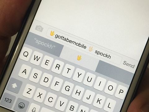 Add the secret Spock emoji to your iphone on iOS 8.3.