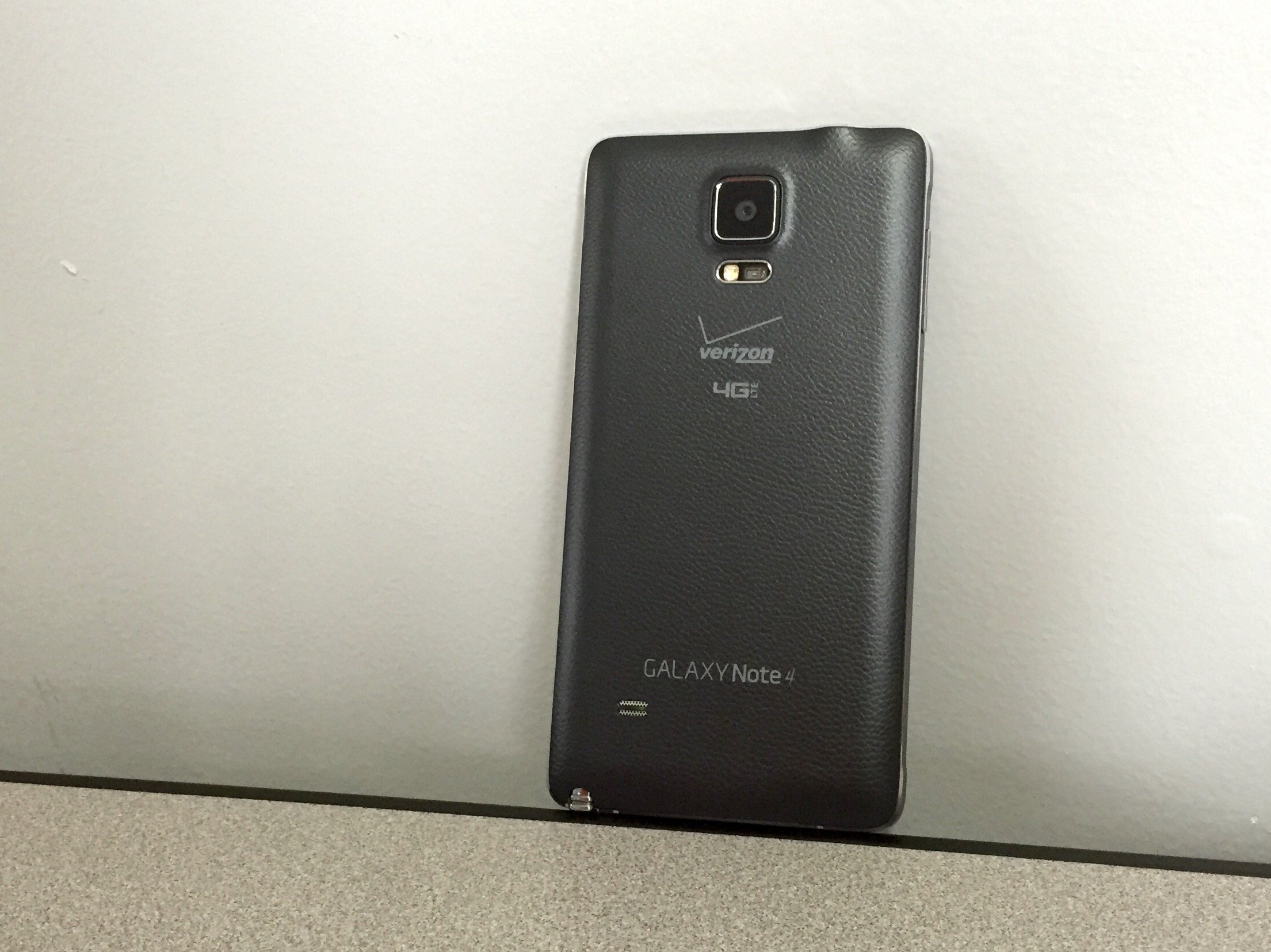 The Verizon Galaxy note 4 Android 5.0.1 update installation was smooth.