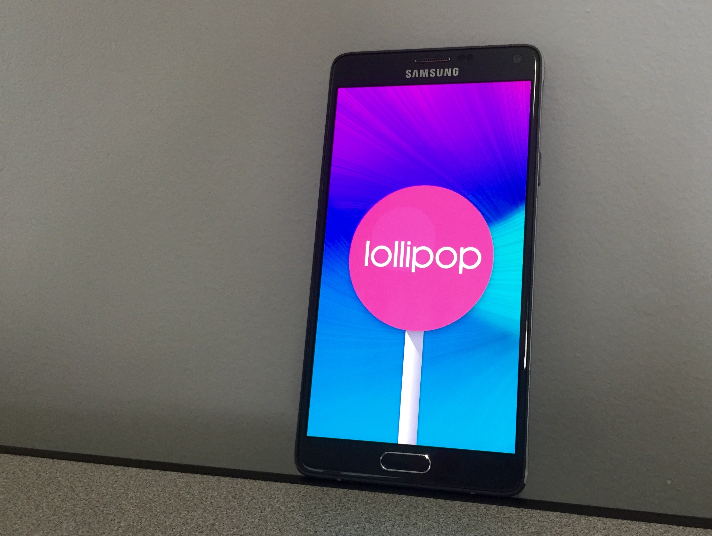 Here's a our full Verizon Galaxy Note 4 Lollipop review.