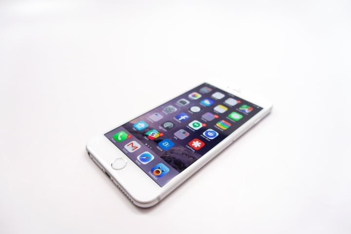 The overall iOS 8.3 iPhone 6 Plus performance is very good.