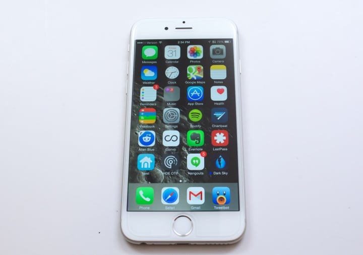 Save on an iPhone 6 deal in May 2015. 