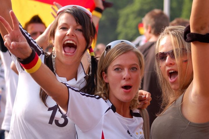 How to watch the Women's World Cup 2015 live on iPhone, iPad and Cyril Hou / Shutterstock.com