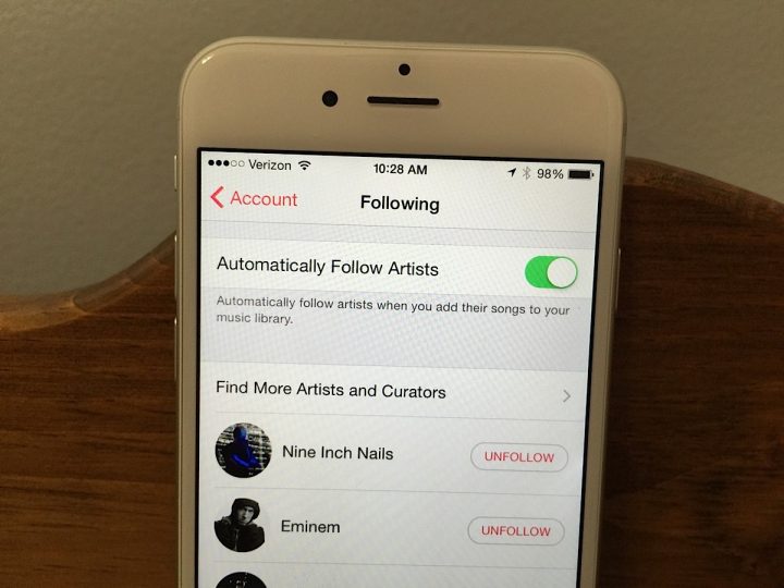 Automatically follow artists you add to your library.