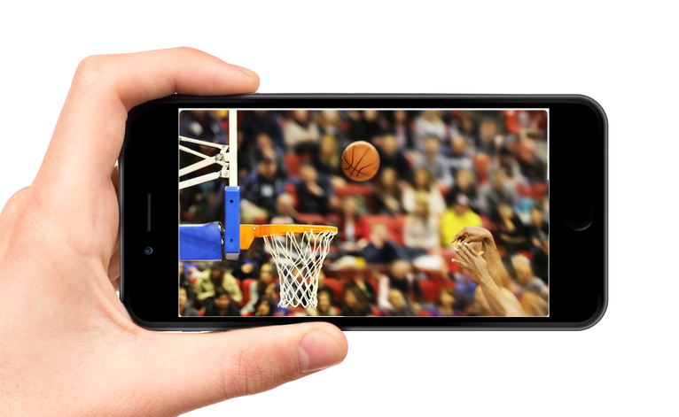 Matt Bonner blames the iPhone 6 with a larger screen for his shooting problems.