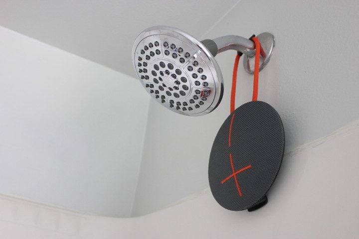 logitech-ue-roll