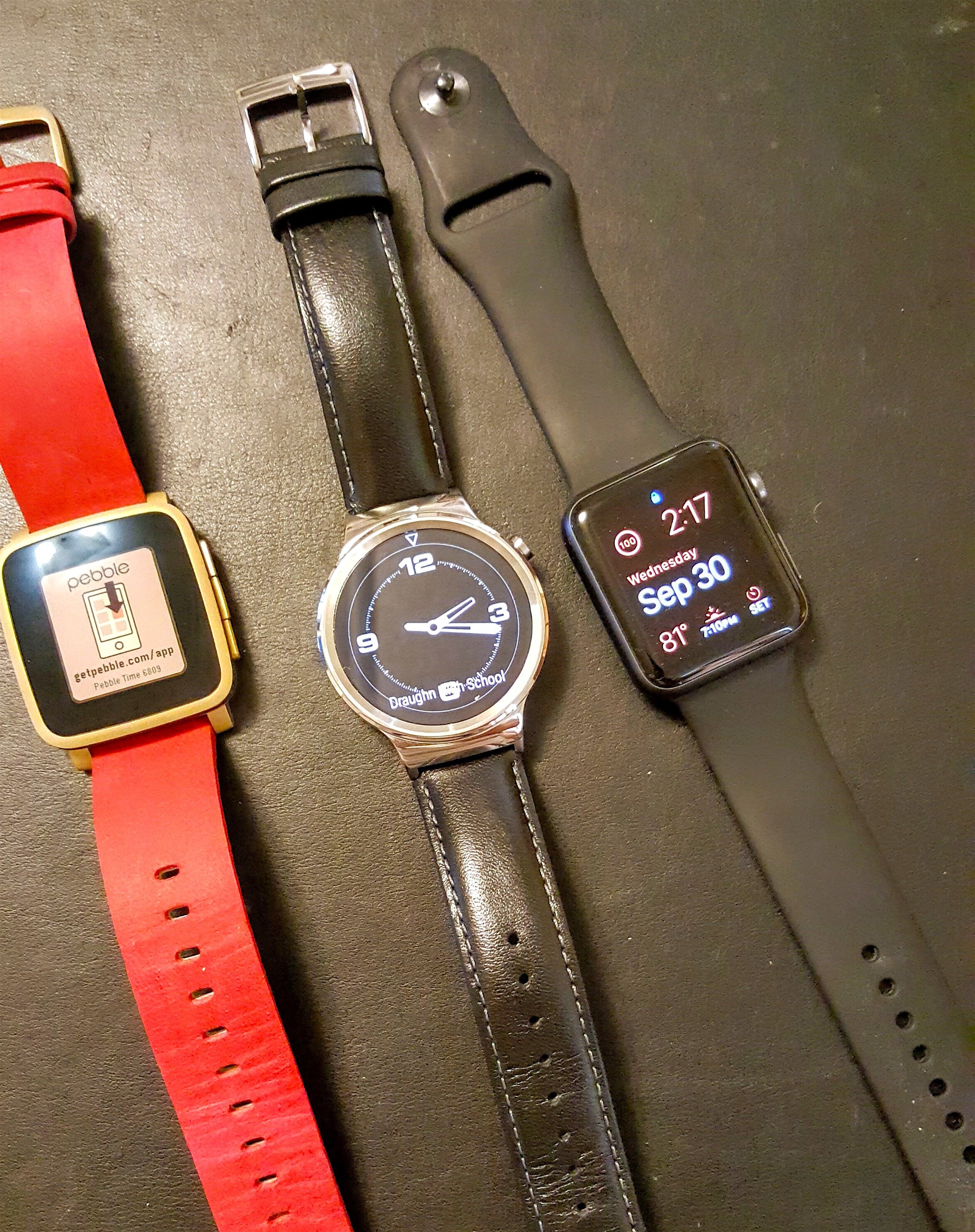 hawei pebble and apple watches