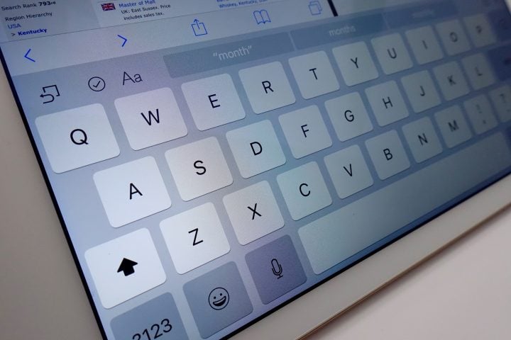 The new iOS 9 keyboard includes useful new features.